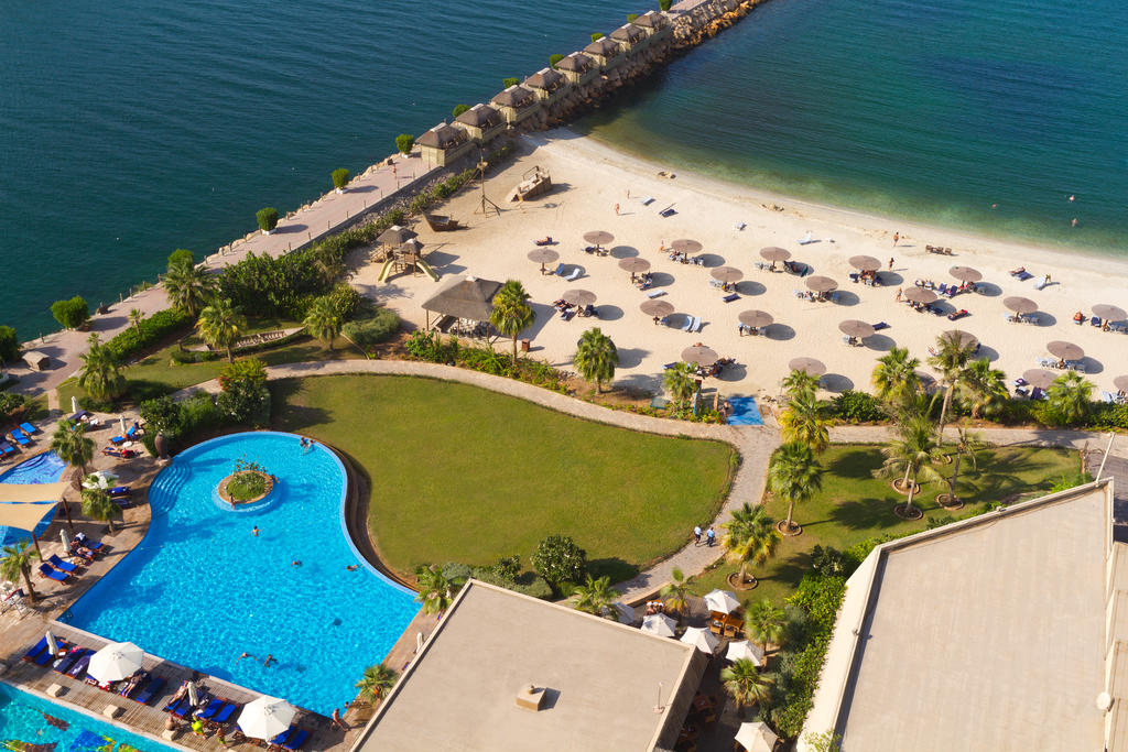 Radisson Blu Resort, Sharjah 5*