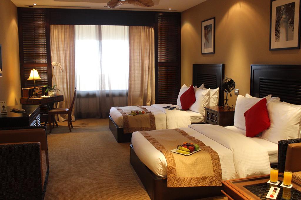 Radisson Blu Resort, Sharjah 5*