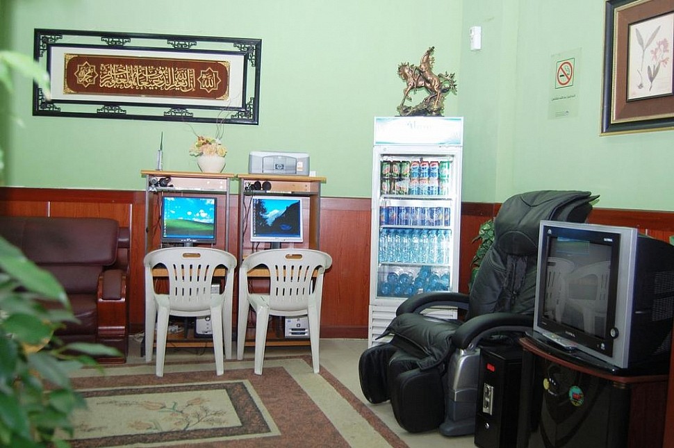 Pan Emirates Hotel 2*